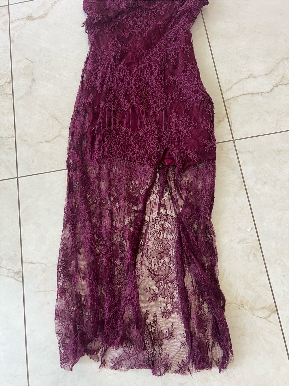 Urban Outfitters Burgundy Lace Mini Dress Size Large - Picture 3 of 6